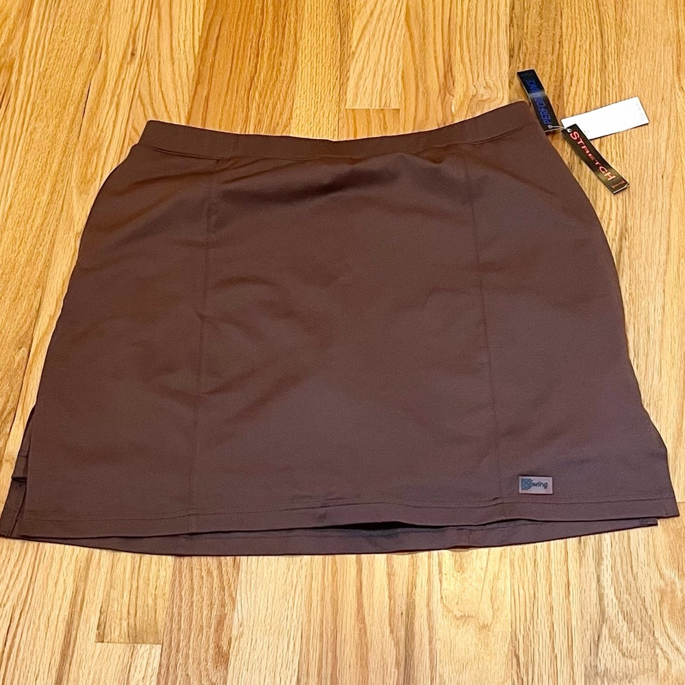 BNWT Swing sports skirt